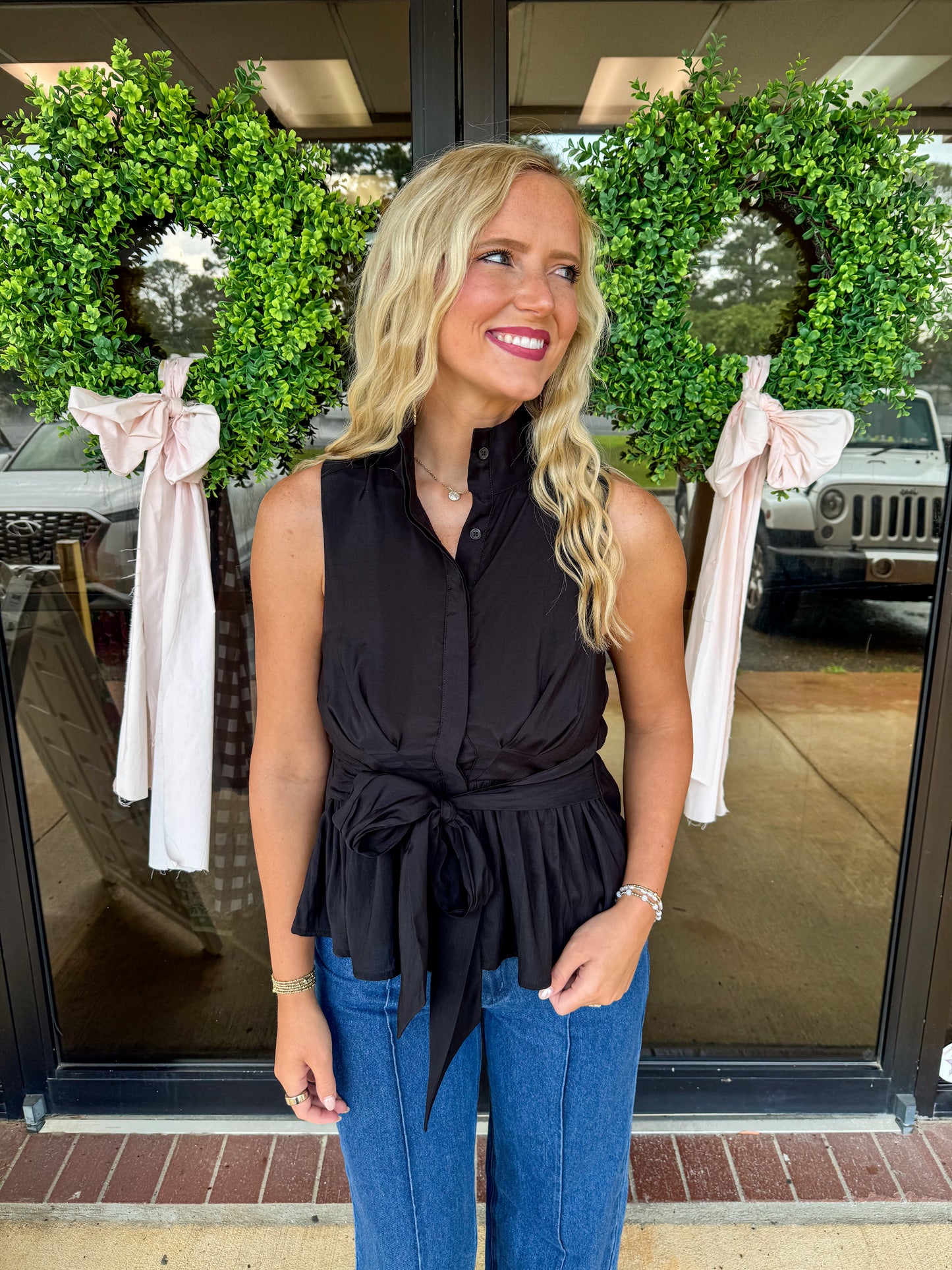 Lowkey Luxe Top- Black
